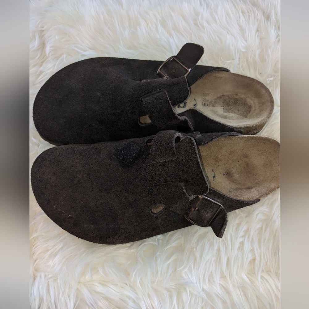 Newalk by Birkenstock Chocolate Brown Suede Clogs, women's size 10